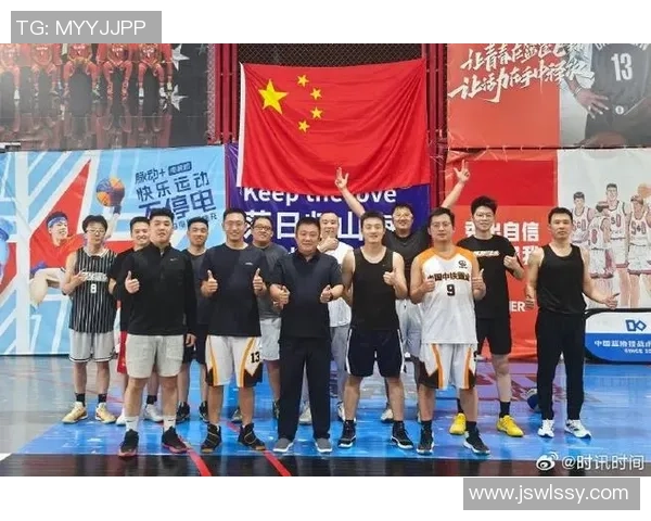 北京篮球队的奋斗历程与荣耀瞬间全景纪实